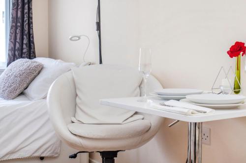 TH Serviced Apartment London - image 9