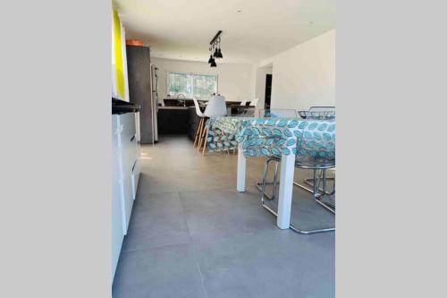 Villa avec piscine privée en Provence gîte à louer Estézargues