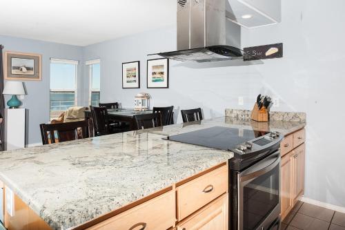 Waters Edge 214 - image 11
