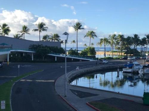 Ilikai Tower 1035 Yacht Harbor View 1BR - image 16