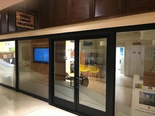 Ilikai Tower 1035 Yacht Harbor View 1BR - image 23