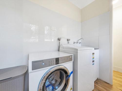 Holiday Home image 4