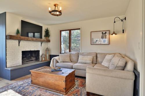 Blue Square - Whole Home by Killington Vacation Rentals - image 11