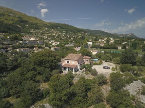 La Genevrière gîte à louer Nature et Aventure
