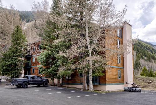 445 Timberfalls Court Condo - image 8