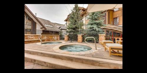Village Inn Plaza #32 Condo in Vail, USA
