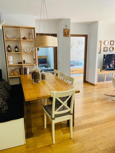  Apartament Besan in 25573 Ainet de Besan