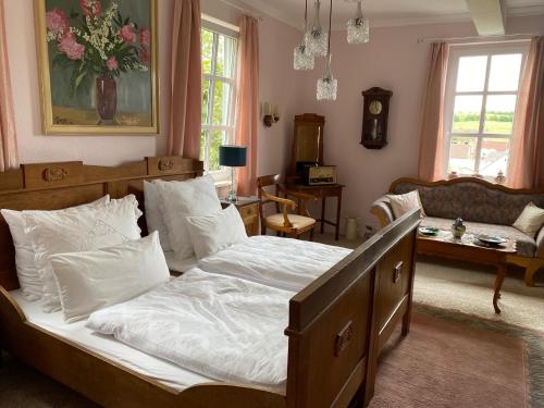 Liebevolles, altes Schulhaus im Vintage Stil in Wartmannsroth