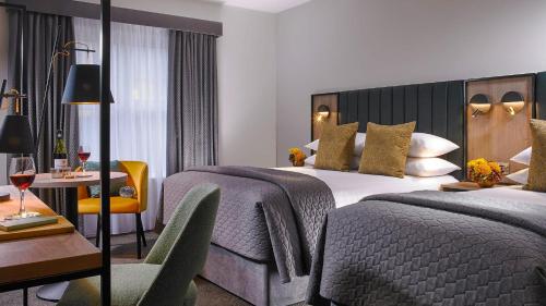 hotel photo