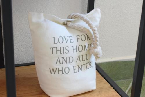 Feels Like Home Studio Apartments - FLH Albania