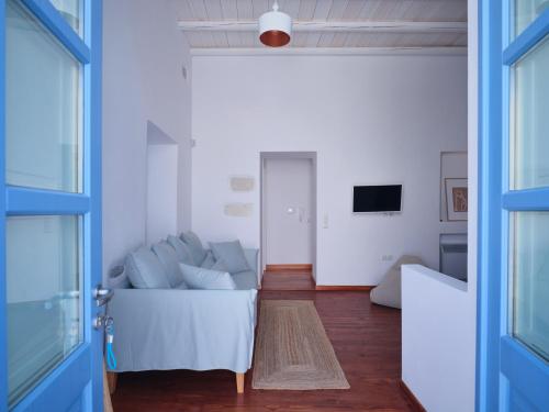 Retreat Paros - The Door Apartment