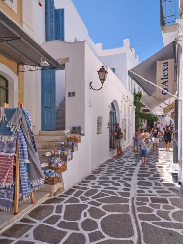 Exterior view, Retreat Paros - The Door Apartment in Paros Island