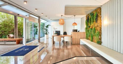 Globales Cala Bona Suites - image 13