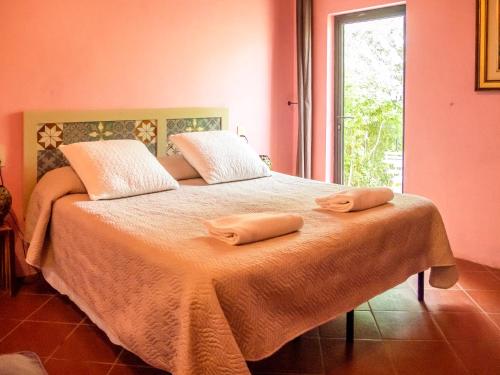 Book the Deluxe Double Room with Garden View Deluxe Double Room with Garden View