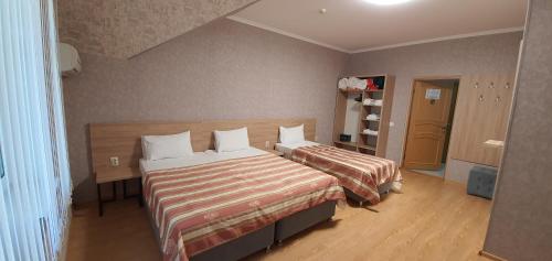 Alaya Roza - image 8