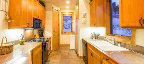 Terraces 602 by Exceptional Stays - image 4