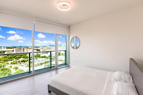 Downtown Miami Luxury Rental - image 7