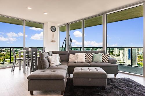 Downtown Miami Luxury Rental - image 11