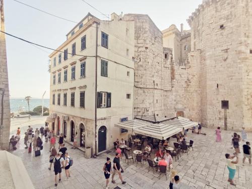 One bedroom apartment in the old town 4