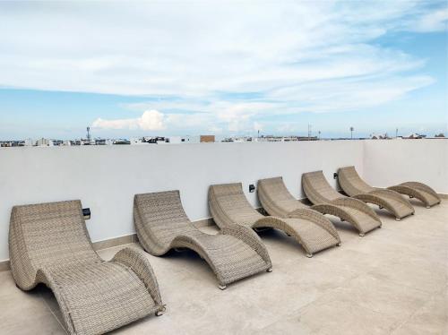 Spacious studio in the heart of Playa by Simply Comfort