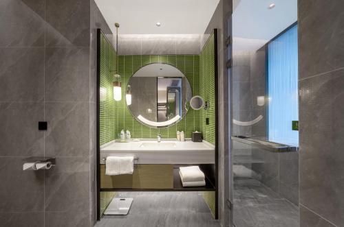 Holiday Inn Foshan Nanhai Central, an IHG Hotel