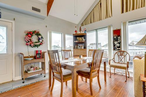 Tiki Hideaway - image 8