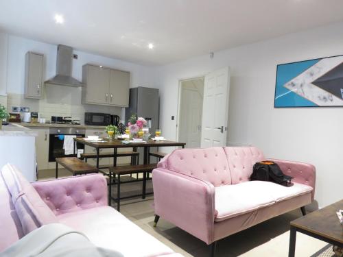 Tudors e Suites 4 Bedroom House With Garden gîte à louer Jewellery Quarter Station