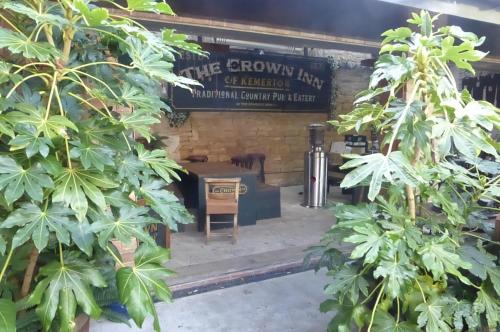 The Crown Inn Kemerton - image 10