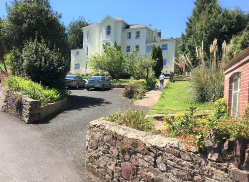 Chelston Dene Holiday Apartments - Torquay