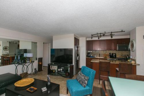 Discovery Bay 2311 - image 3