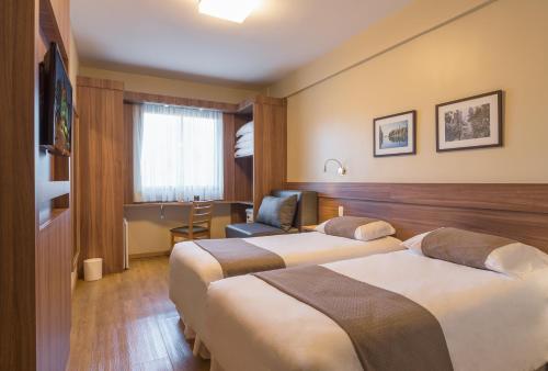 Hotel Laghetto Viale The 3-star Hotel Laghetto Viale offers comfort and convenience whether youre on business or holiday in Gramado. The hotel offers a high standard of service and amenities to suit the individual needs 