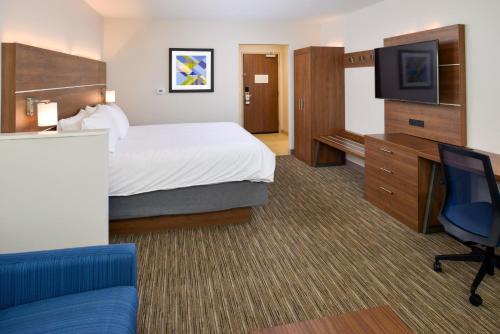 Holiday Inn Express & Suites - Ottumwa, an IHG Hotel