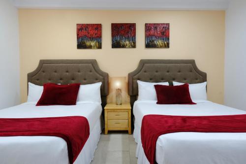 Double Room image 2
