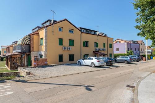 Viesnīcas āriene, Apartment Rampin in Gedici in Gedici
