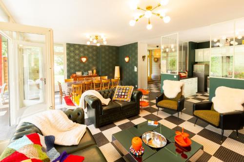 GITE Du MISFON "VINTAGE 70' gîte à louer Bazouges-sur-le-Loir