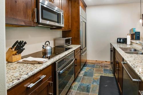 Townsend Place B-106 condo in Beaver Creek, USA