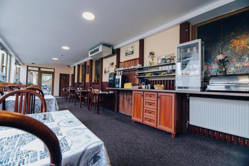 Point Pension-Restaurant - image 11