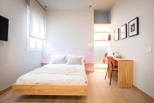 OLBLANC Plaza de Espana by Batuecas in Moncloa