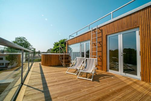 Pezsgőfürdő, Johan Design & SPA Hotel in Kuressaare