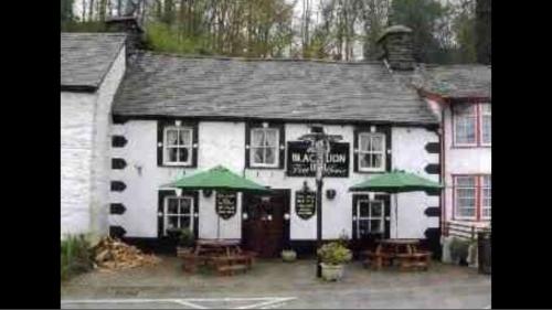 Ty Gles in Derwenlas