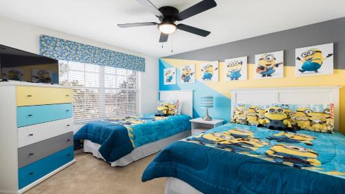 6BR Disney Getaway Villa w Pool SPA in Orlando, USA