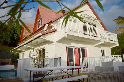 Villa de 4 chambres avec piscine privee jardin clos et wifi a Piton Saint Leu a 5 km de la plage - Location, gîte - Les Avirons
