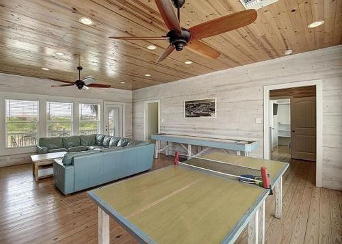 AVG622#2-Beach Club home - image 11