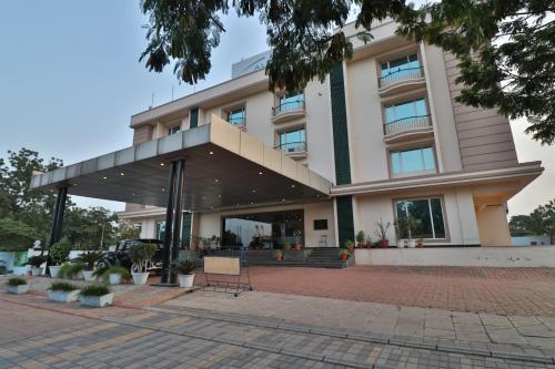 . Hotel Allum