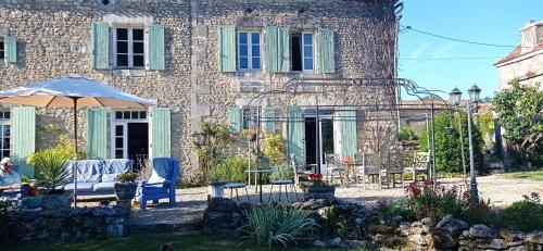 Le Marquisat 16320 BnB Ronsenac