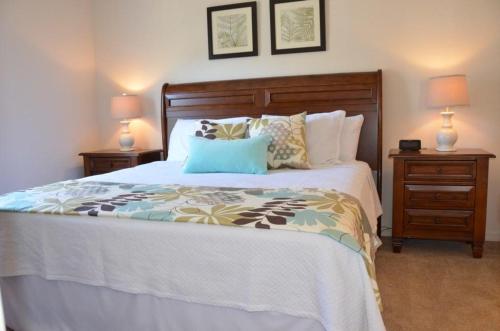 Modern Lucaya 4 Bedrooms 3 Baths Townhome - image 5
