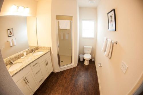 Modern Lucaya 4 Bedrooms 3 Baths Townhome - image 6