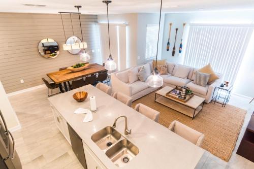 *Toy Story Bedroom* at Storey Lake by Fidelity ID:264375 - image 11