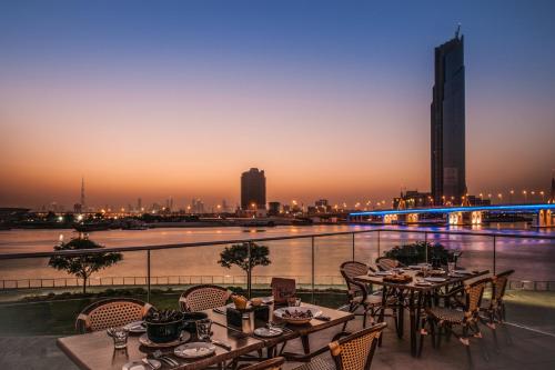 Bar/lounge, Crowne Plaza Dubai Festival City By IHG in Dubai Festival City