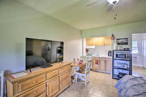 Marco Island Studio with Community Amenities! - image 6